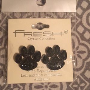 New in package Black paw print pierced earrings